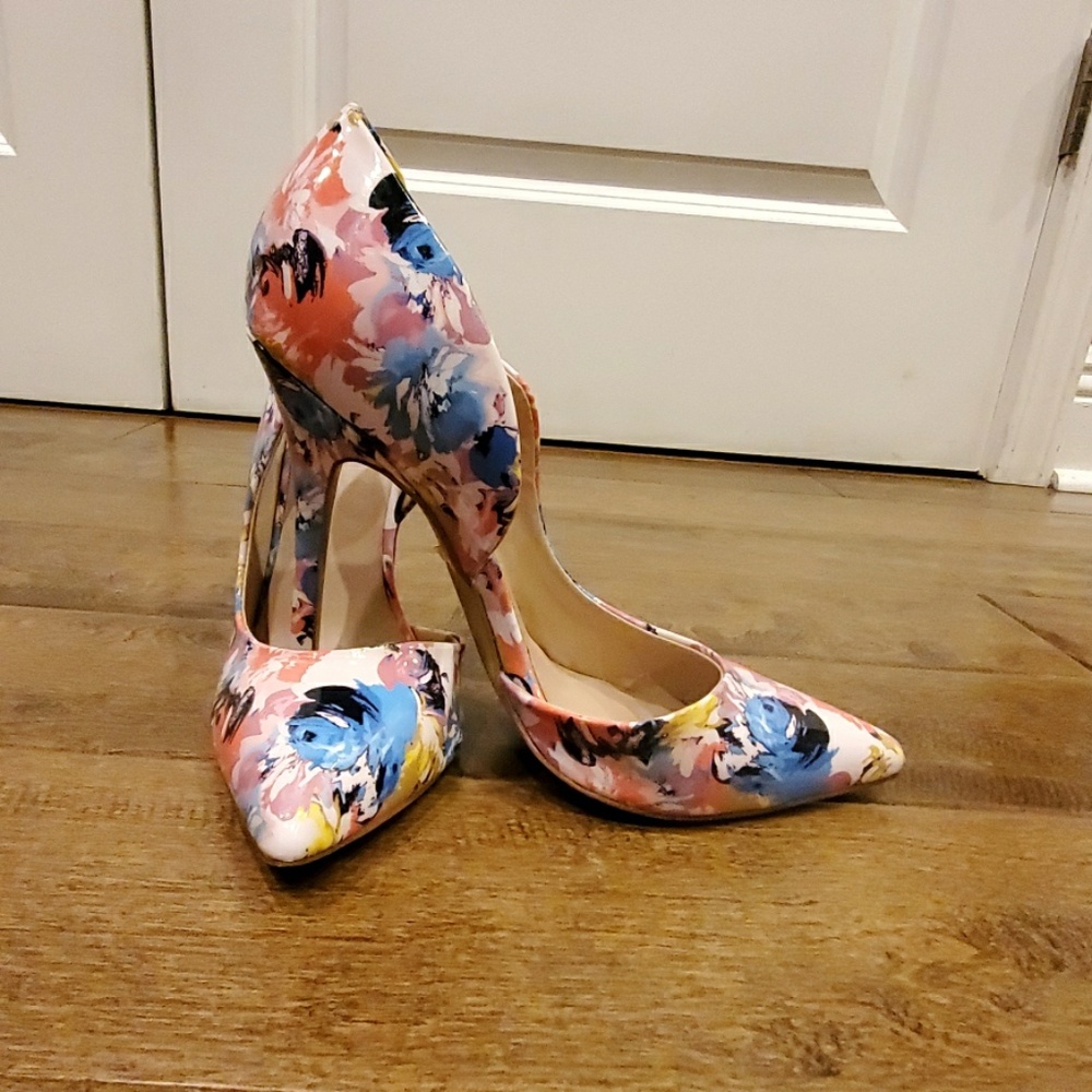 Bebe Floral Print Pumps